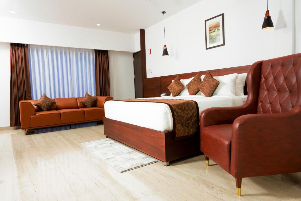 The Runway Hotel Kochi Kültér fotó